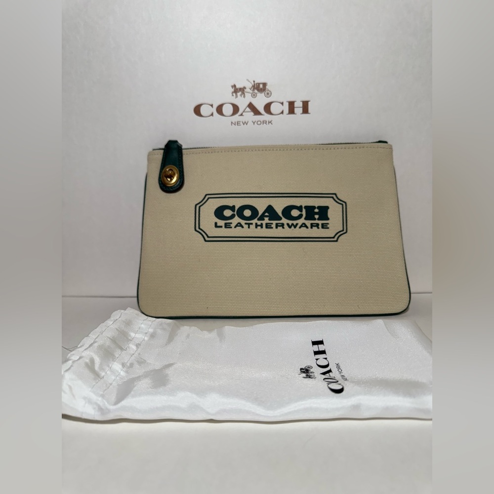 Complimentary Coach Badge Turnlock Pouch